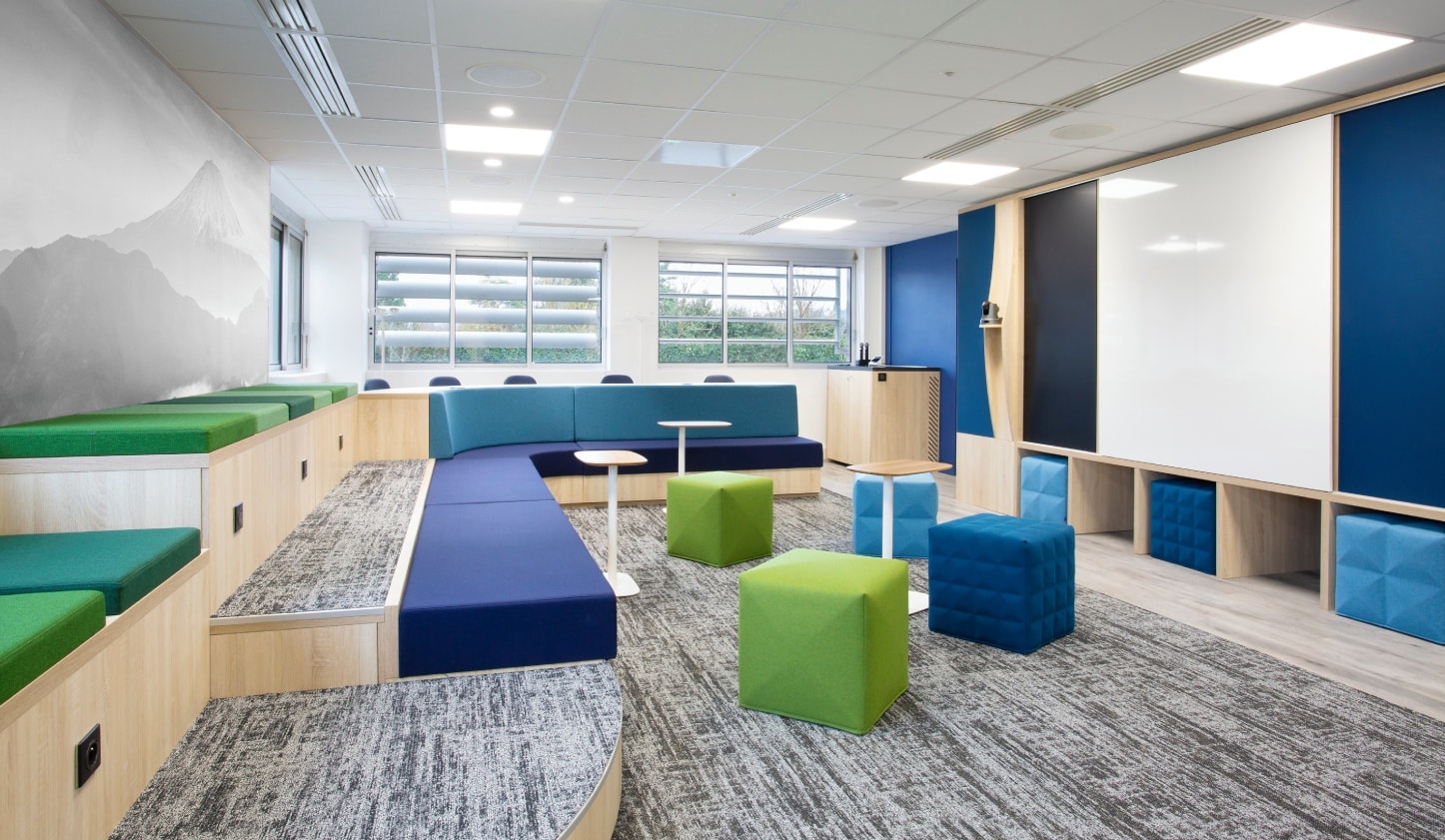 Salle de réunion conçue par Evidence pour Suez Cirsee